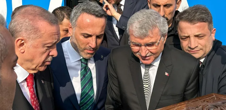 “Sakarya 14 Mayıs’ta 21 yıllık kazanımları daha ileri taşımaya hazır”
