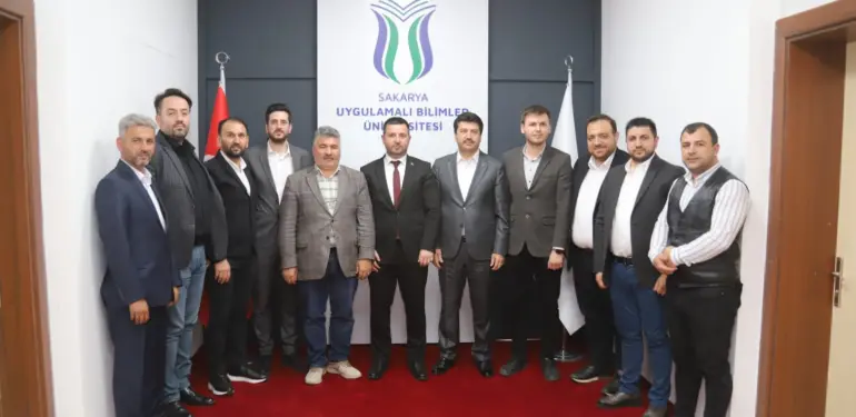ASRİAD Sakarya’dan SUBÜ Rektörü Sarıbıyık’a ziyaret (5)