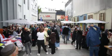 SAKARYA'NIN YÖRESEL VE COĞRAFİ İŞARETLİ ÜRÜNLERİ BU PROGRAMDA TANITILDI ETKİNLİĞE VATANDAŞ YOĞUN İLGİ GÖSTERDİ