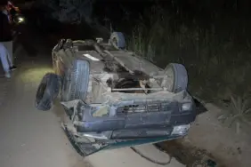 DUBLE YOLDA KAZA: TAKLA ATAN OTOMOBİLİN SÜRÜCÜSÜ YARALANDI