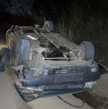 DUBLE YOLDA KAZA: TAKLA ATAN OTOMOBİLİN SÜRÜCÜSÜ YARALANDI