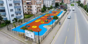 thumbnail_OYUN SOKAĞI YENİLENEN YÜZÜYLE AÇILIYOR (2)