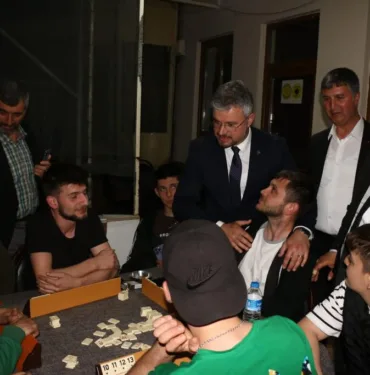 thumbnail_akar-salih5