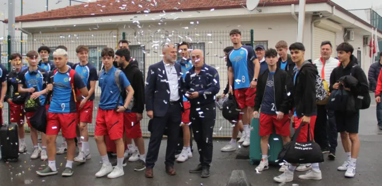 u18 harmanlık yolculuk (1)