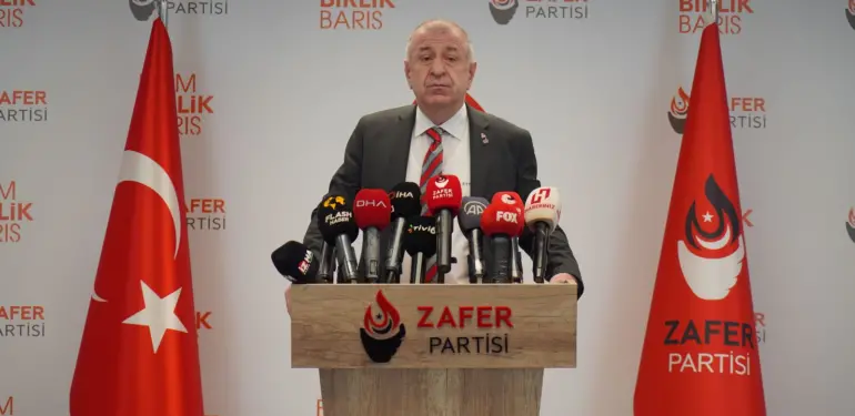 ümit özdağ