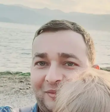 VATAN BİLGİSAYAR'DA KORKUNÇ OLAY MÜDÜR YARDIMCISI DEPODA ÖLÜ BULUNDU