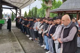 TRAFİK KAZASINDA HAYATINI KAYBEDEN GENÇ DEFNEDİLDİ