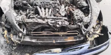 SEYİR HALİNDEYKEN ALEV ALDI, İTFAİYENİN MÜDAHALESİ FACİAYI ÖNLEDİ