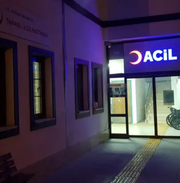 AİLESİNİN TOPLADIĞI MANTARDAN YEDİ, YOĞUN BAKIMLIK OLDU