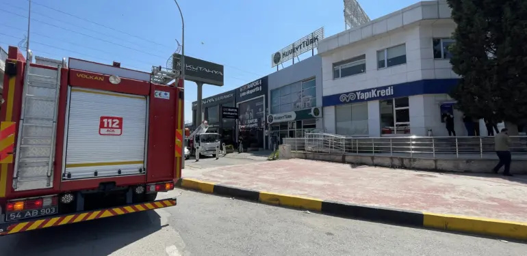 YAPI KREDİ BANKASI'NDA KORKUTAN ALARM: EKİPLER HAREKETE GEÇTİ