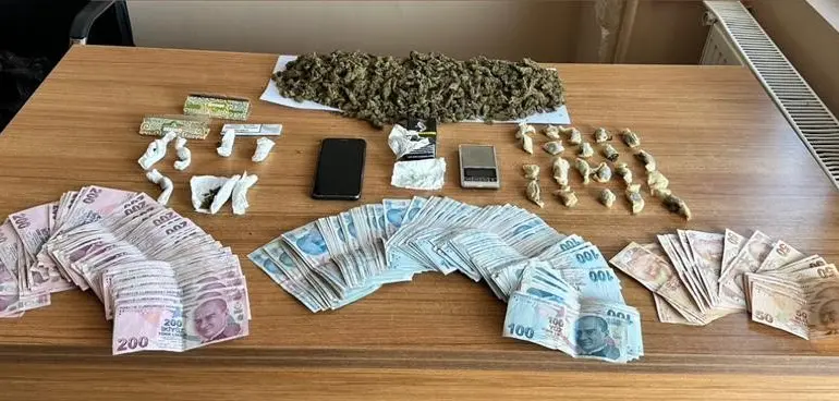 JANDARMADAN UYUŞTURUCU OPERASYONU: 1 GÖZALTI