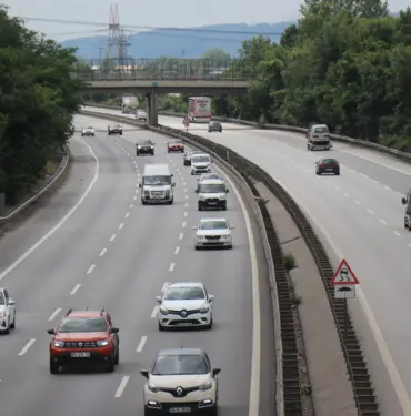 OTOYOLDA HAFTA SONU DURMA NOKTASINA GELEN TRAFİK NORMALE DÖNDÜ