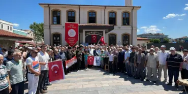 KUR'AN-I KERİM'E YAPILAN MENFUR SALDIRIYA TEPKİ: "KUTSAL KİTABIMIZIN YAKILMASINA İZİN VERMEK TEK KELİMEYLE ALÇAKLIKTIR"