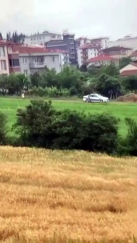 Cezaevine götürüldüğü esnada firar etti, ortalık karıştı 2 Cezaevine götürüldüğü esnada firar etti, ortalık karıştı