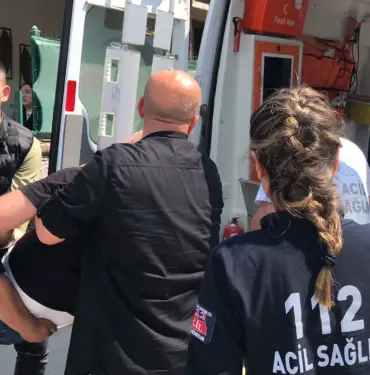CİP İLE KAMYONET ÇAPIŞTI: 1 YARALI
