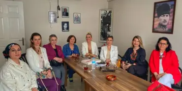 İYİ Kadınlardan ADD' ye ziyaret (1)