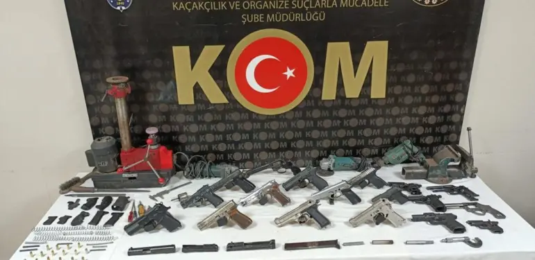 SAKARYA'DA SİBER VE KOM'DAN OPERASYON: 6 GÖZALTI