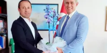 Muhtar Akıncık, Büyükelçi Metin Feyzioğlu'na makamında ziyaret etti (3)