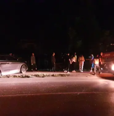SAKARYA'DA CİP İLE ÇARPIŞAN PANELVAN DEVRİLDİ: 2 YARALI