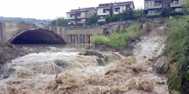 TAŞAN DERE, HIZLI TREN ŞANTİYESİNDEKİ TÜNELİ SULAR ALTINDA BIRAKTI