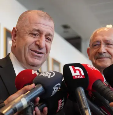 Ümit Özdağ, Kemal Kılıçdaroğlu'nu CHP Genel Merkezinde ziyaret etti