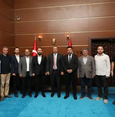 ASRİAD Sakarya’dan Vali Kaldırım’a ziyaret (3)