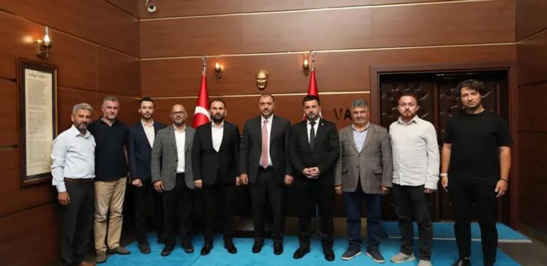 ASRİAD Sakarya’dan Vali Kaldırım’a ziyaret (3)