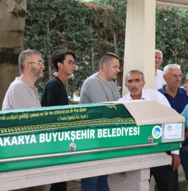 MİLLİ OKÇU METE GAZOZ'UN DEDESİ SON YOLCULUĞUNA UĞURLANDI