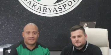 Dino Ndlovu'yu kadrosuna (2)