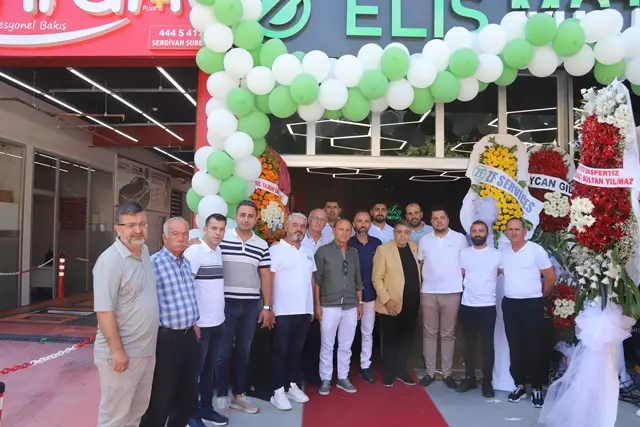 ELİS MOTOR Serdivan Arabacıalanı Mahallesi'nde tören ile açıldı
