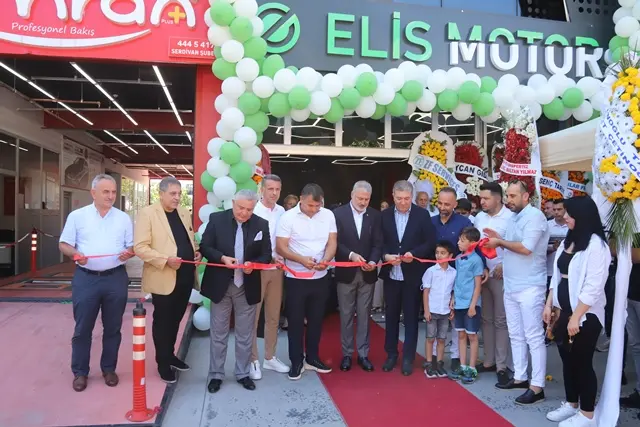 ELİS MOTOR Serdivan Arabacıalanı Mahallesi'nde tören ile açıldı