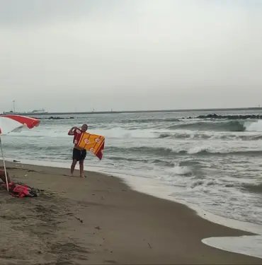SAKARYA'DA DENİZE GİRMEK YASAKLANDI