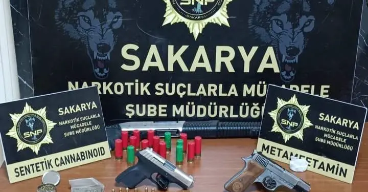 SAKARYA'DA UYUŞTURUCU OPERASYONUNDA BİR AYDA 86 KİŞİ YAKALANDI