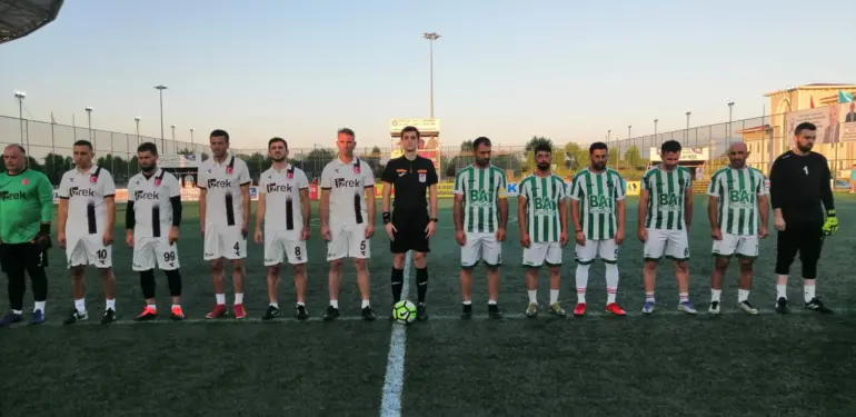 olgun saygı duruşu (2)