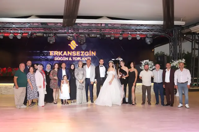 Hümeyra ile Tamer rüya gibi düğün ile evlendi