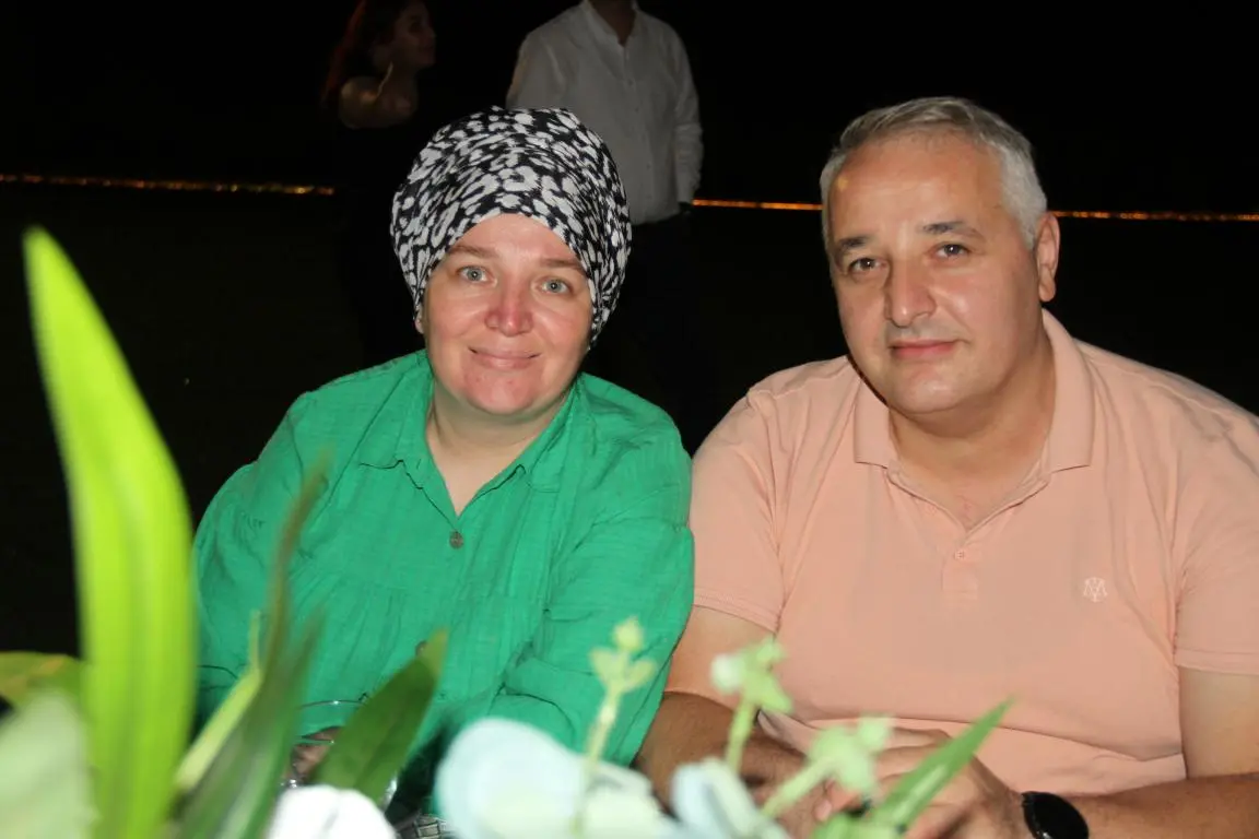 Kardeşoğlu ve Keskin ailesinin mutlu akşamı