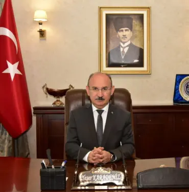 Sakarya Valiliğine Yaşar Karadeniz atandı