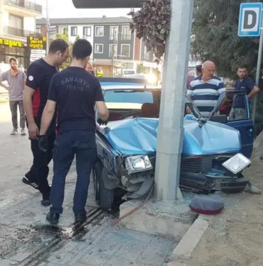 Ticari taksi ile otomobil çarpıştı 1 yaralı