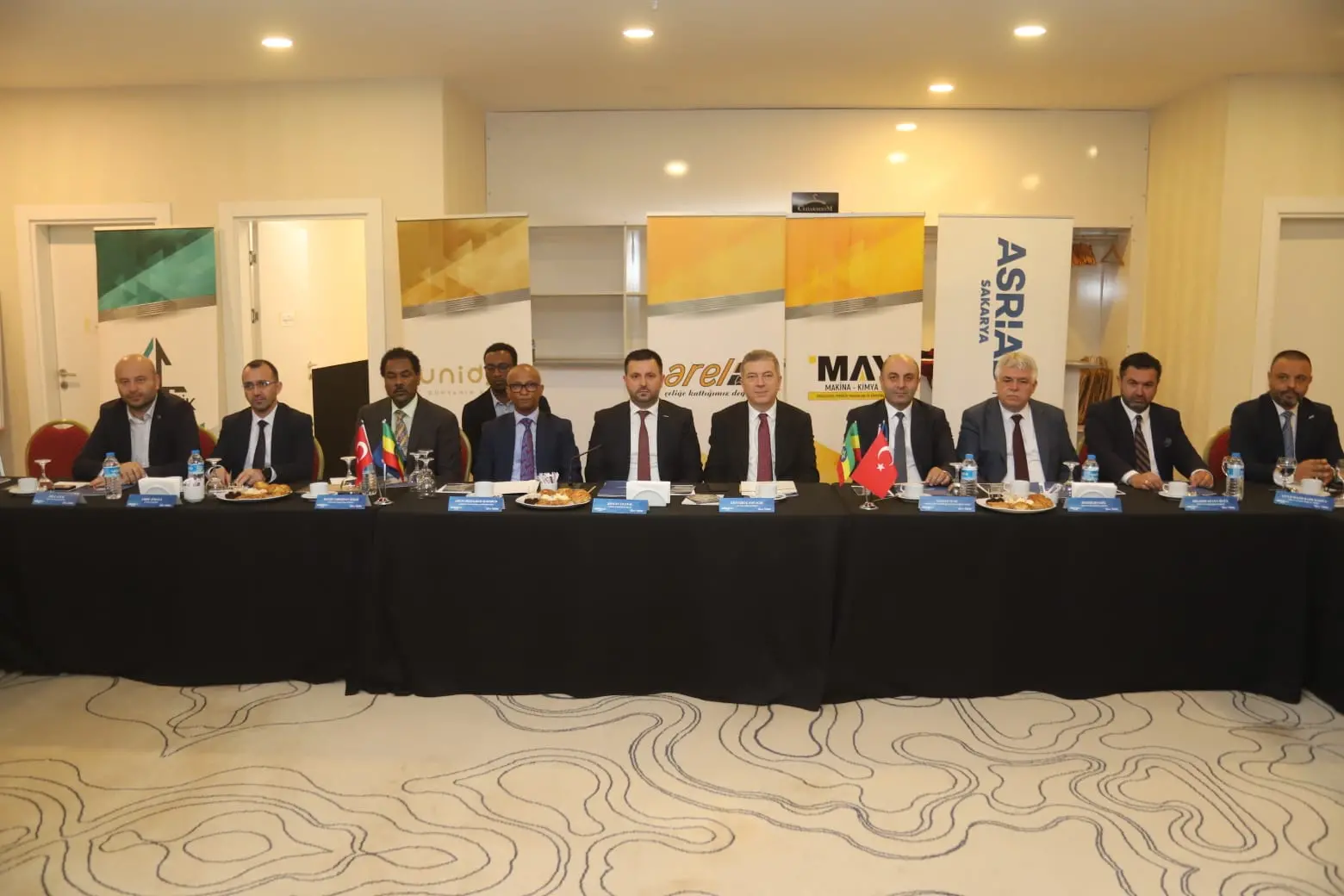 ASRİAD Sakarya Uluslararası toplantıya damgasını vurdu