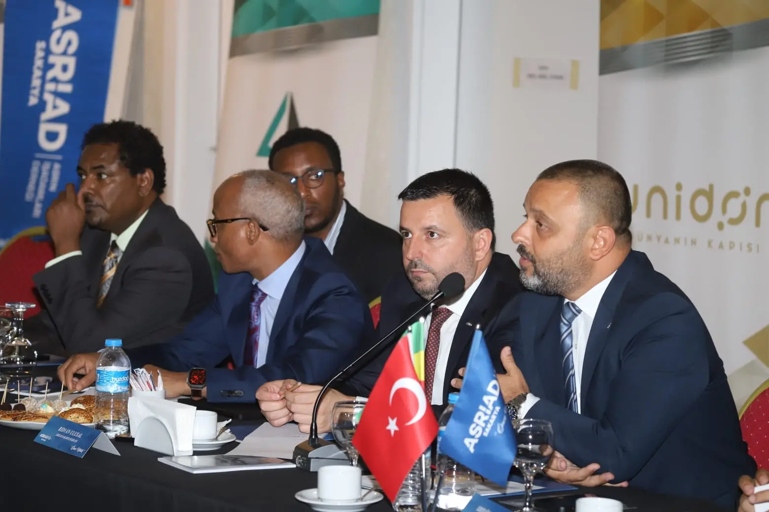 ASRİAD Sakarya Uluslararası toplantıya damgasını vurdu