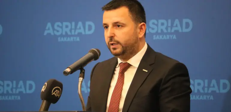 ASRİAD Sakarya’dan ‘Uluslararası ekonomi, vizyon ve iş geliştirme toplantısı’ (3)
