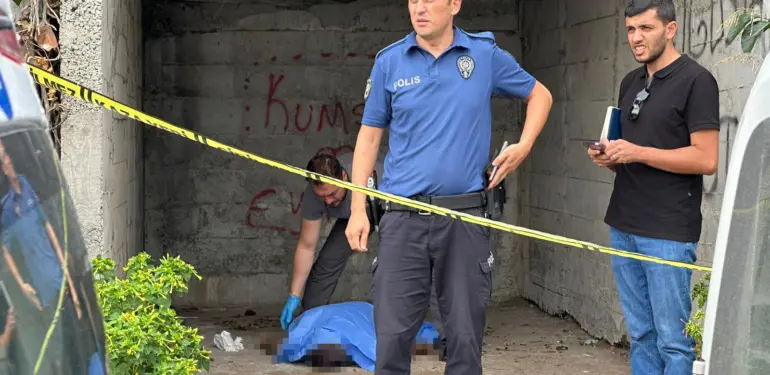 GARAJDA BULUNAN ERKEK CESEDİ EKİPLERİ HAREKETE GEÇİRDİ