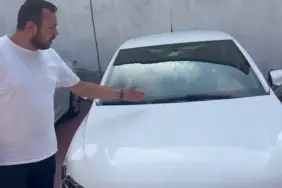 GALERİDEKİ OTOMOBİLİN KAPUTUNA YORGUN MERMİ DÜŞTÜ GALERİ ÇALIŞANI: "LÜTFEN MAGANDALIK YAPMAYALIM"