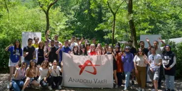 Anadolu Vakfı Bursiyerleri