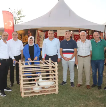 KAİDER satandı Hemşehri Gecelerinde ilgi odağı oldu (10)