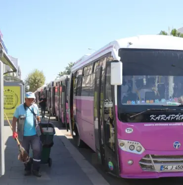 Sakarya’da 65 yaş üstü de parası olmayan da bu otobüsleri kullanabiliyor