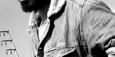 Servis aracına çarpan otomobilin sürücüsü hayatını kaybetti