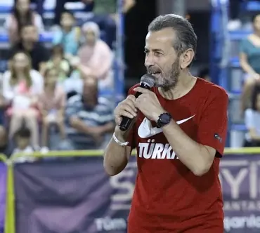 oktay-sari