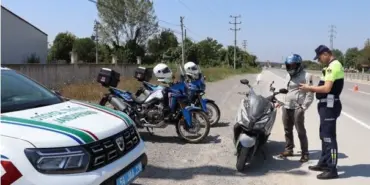 JANDARMA BİR AYDA 75 BİN 200 ARACI DENETLEDİ