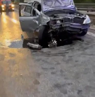 ANADOLU OTOYOLU'NDA OTOMOBİL İLE TIR ÇARPIŞTI: 2 YARALI